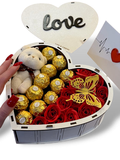 Coffret cœur Ferrero rocher « Love » – le cadeau qui fait fondre les cœurs